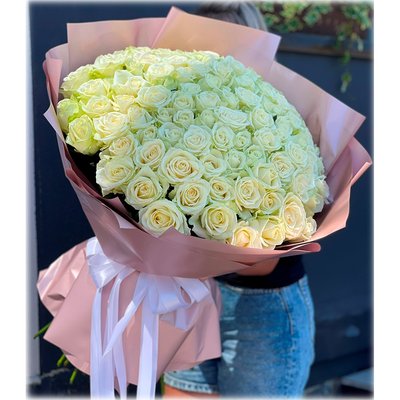 Bouquet of 101 white roses