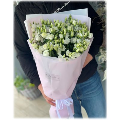 15 branches of white eustoma with packaging