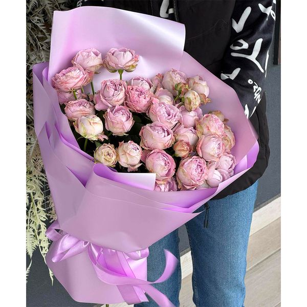 Bouquet of 9 branch lavender roses